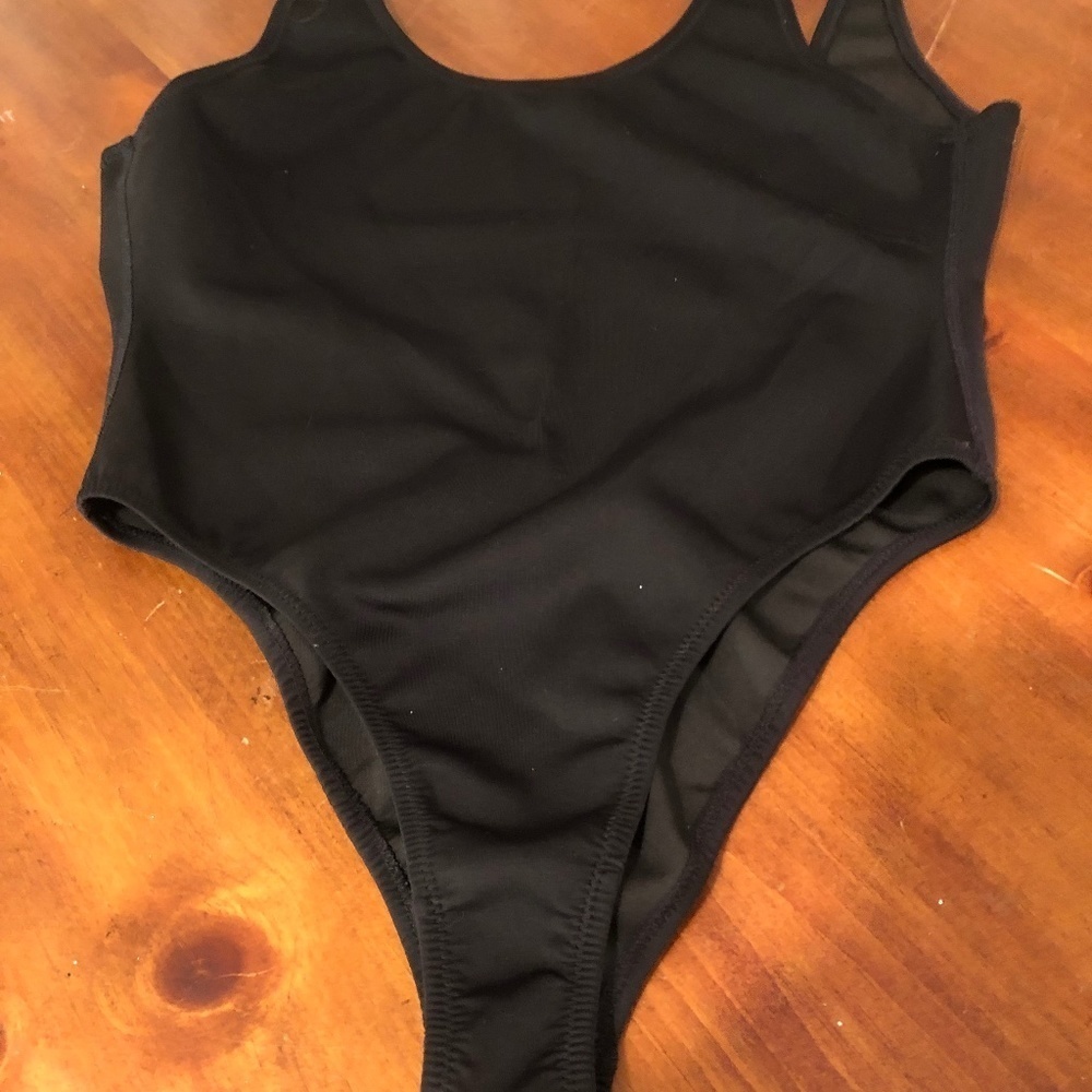 Kendal & Kylie size small black bathing suit- classic black bathing suit